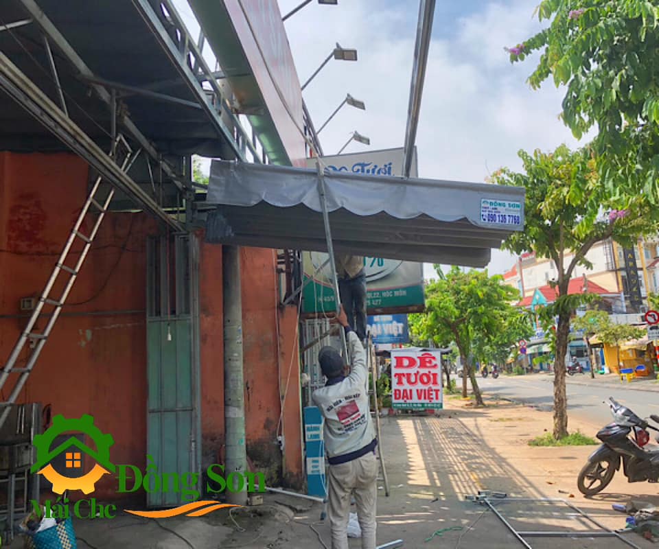 mái che di dộng kéo tay giá rẻ
