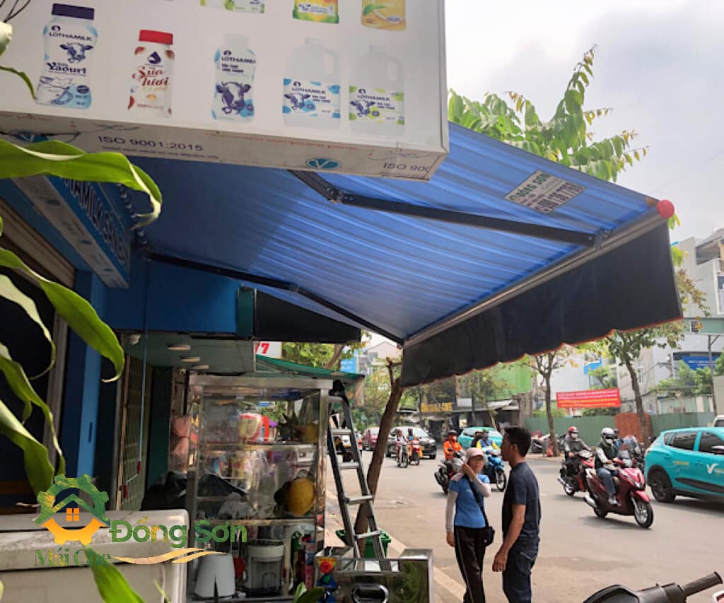 Cung cấp lắp đặt mái hiên di động quay tay theo kích thước yêu cầu giá rẻ