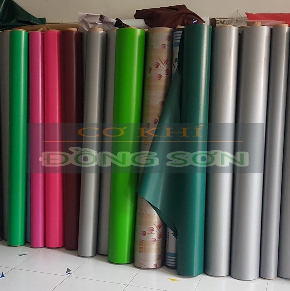 Thay bạt mái hiên di động. Thay bạt mái hiên di động.